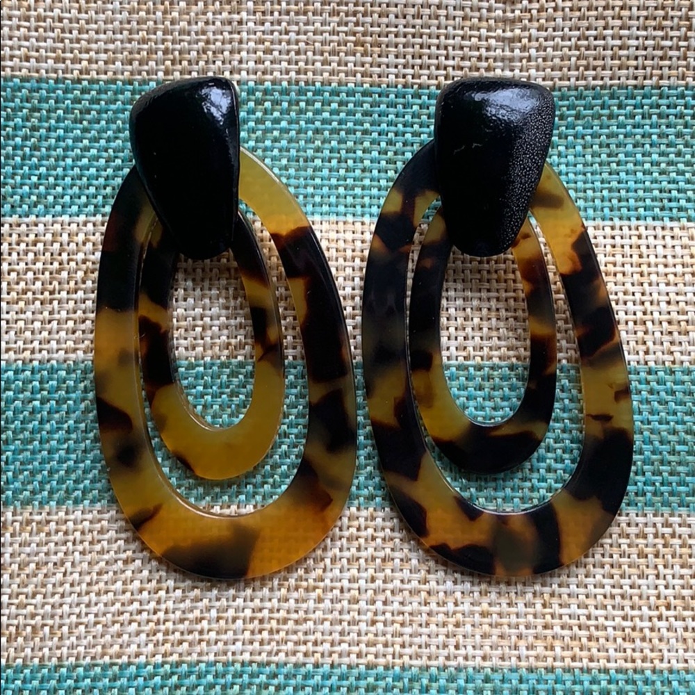 New Tortoise Boho Chic Earrings 🦋 Bundle 3/$25
